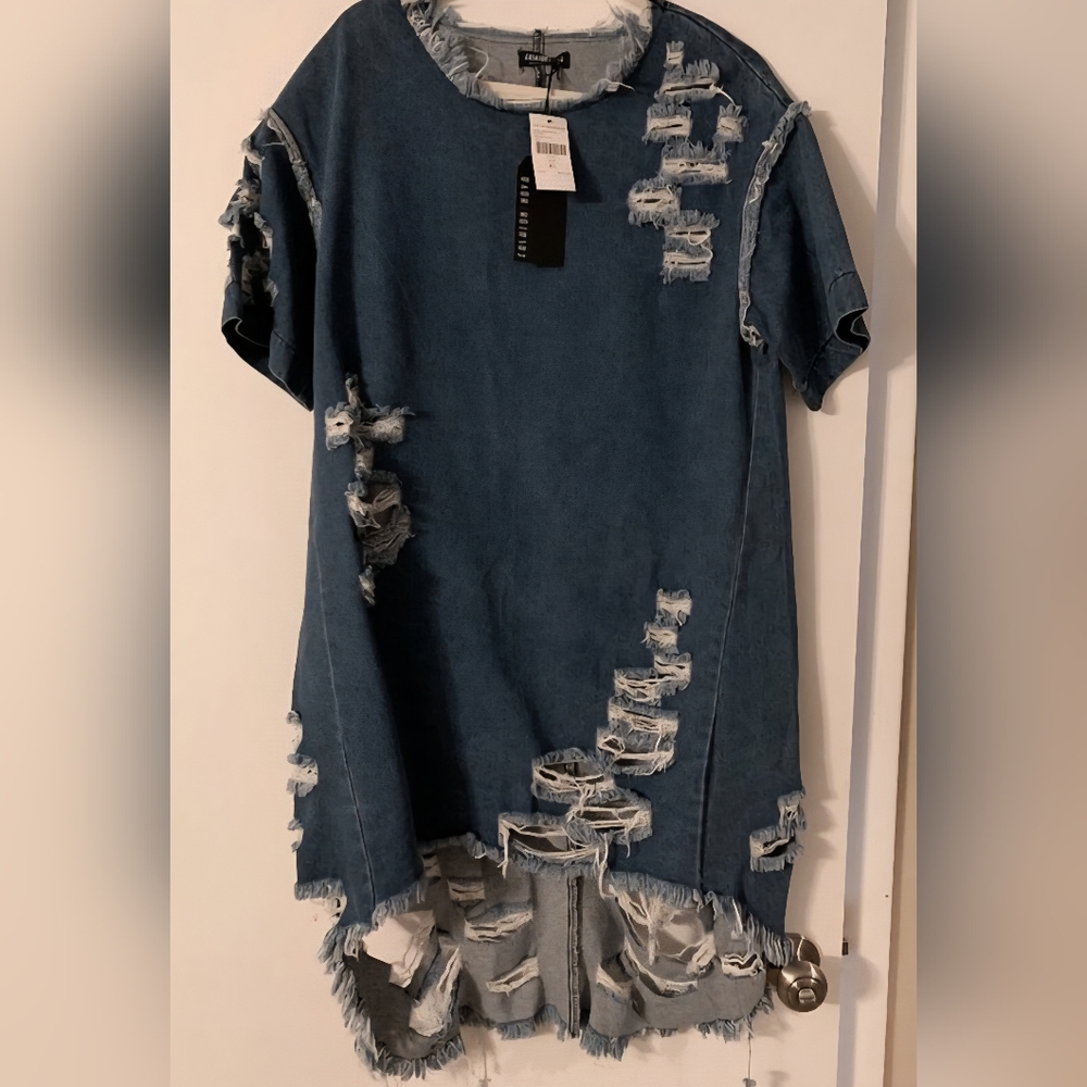 Boxy Blue Distressed Short Sleeve Tee